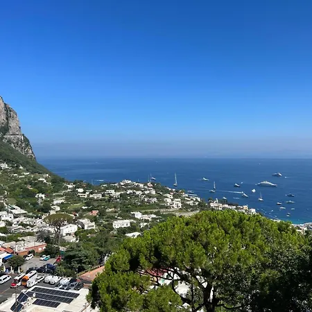 Apartment The House Of Dreams Capri